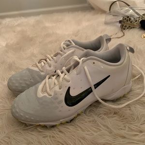 Gently worn Softball Cleats Size 9